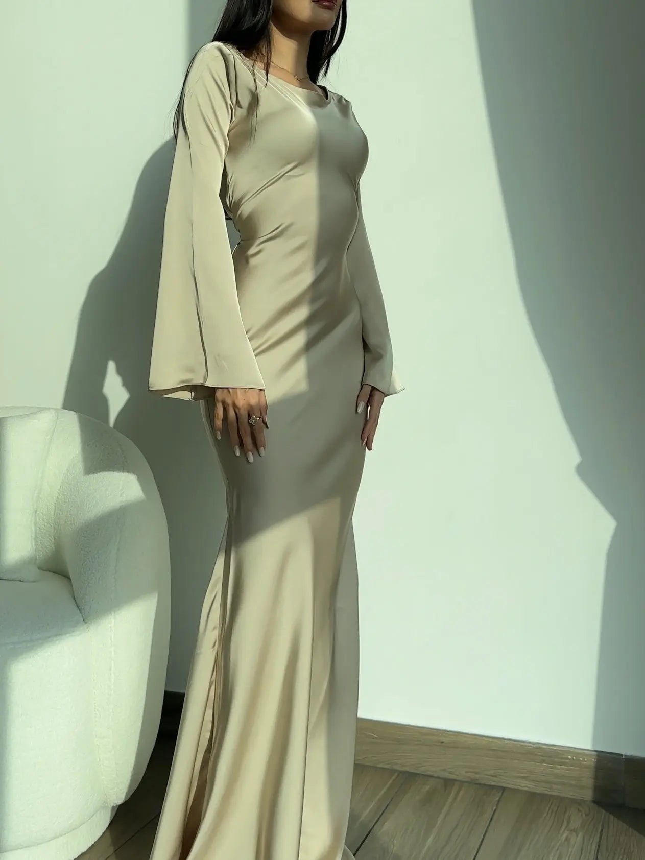 Vestido maxi ajustado con manga larga para mujer - Elegancia veraniega