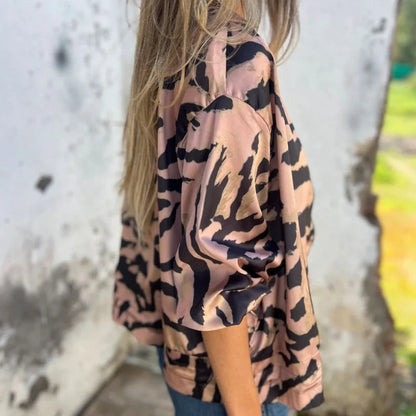 Camila | Chaqueta Bomber con Estampado Animal Print y Cremallera para Mujer