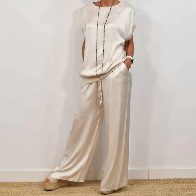Traje elegante de dos piezas con blazer y pantalón para mujer, sofisticado para oficina o evento