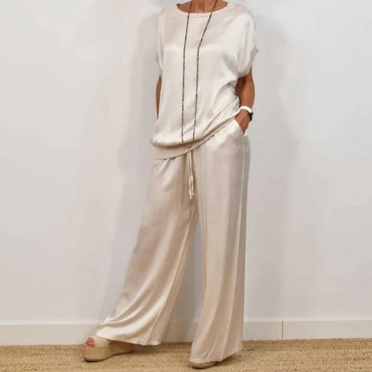 Traje elegante de dos piezas con blazer y pantalón para mujer, sofisticado para oficina o evento