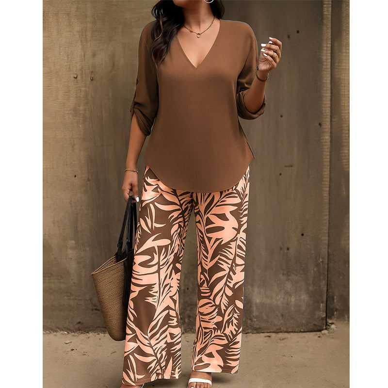 Leire | Conjunto de Blusa con Cuello en V y Pantalones Estampados de Corte Ancho para Mujer