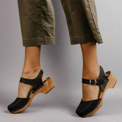 Women's Platform Clogs Wooden Heel Closed Toe Ankle Strap - Black